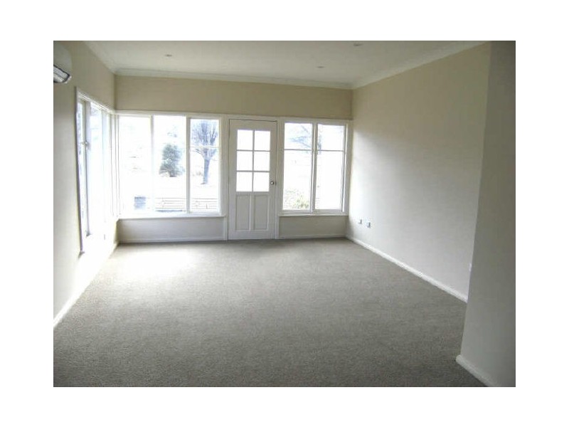 30 Barrack Street, Cooma NSW 2630