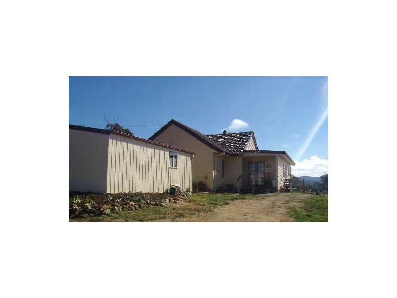 38 McLean Street, Numeralla NSW 2630