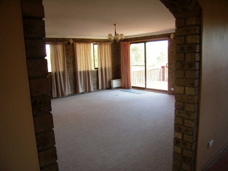 14 Kiah Avenue, Cooma NSW 2630