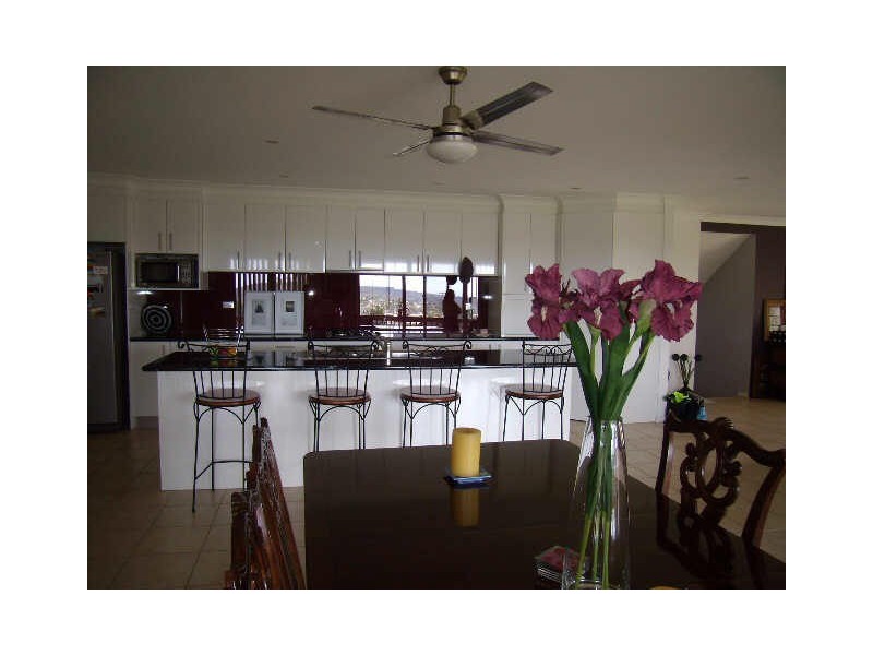 2 Rutledge Place, Cooma NSW 2630