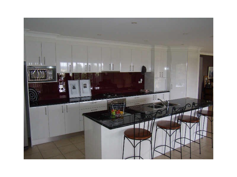 2 Rutledge Place, Cooma NSW 2630