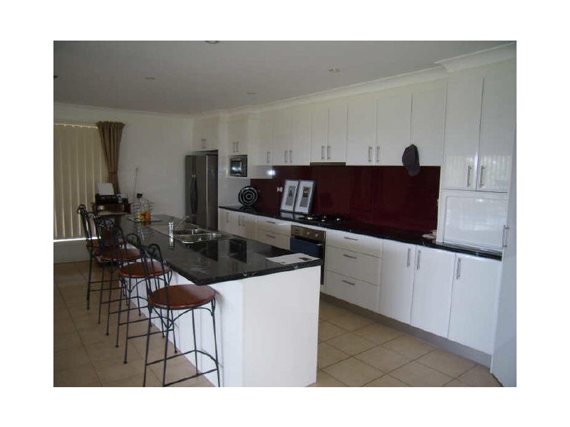 2 Rutledge Place, Cooma NSW 2630