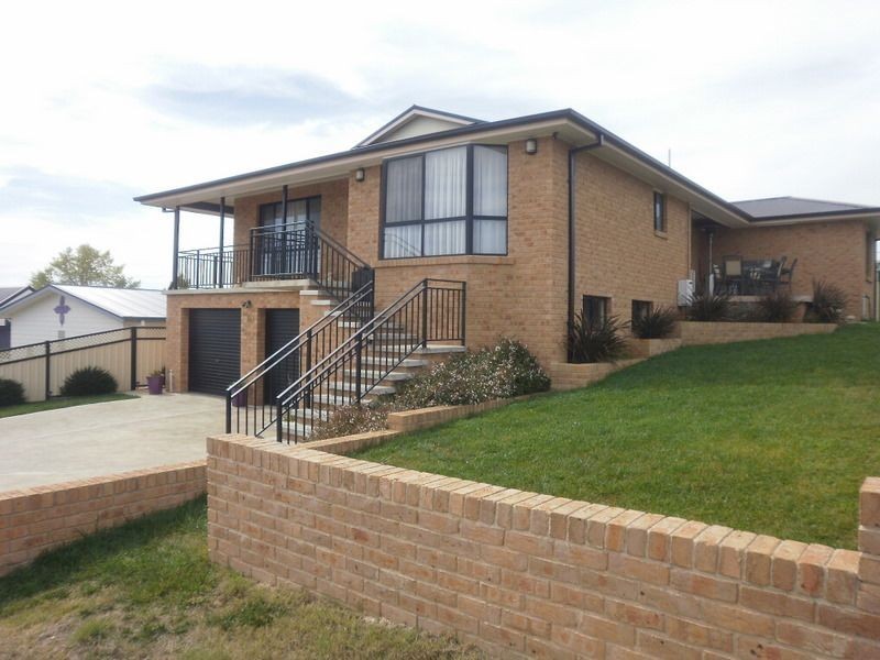 6 Monaro Avenue, Cooma NSW 2630