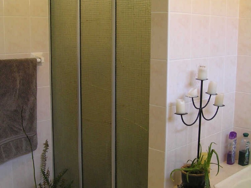 2 Mcdonald Avenue, Cooma NSW 2630