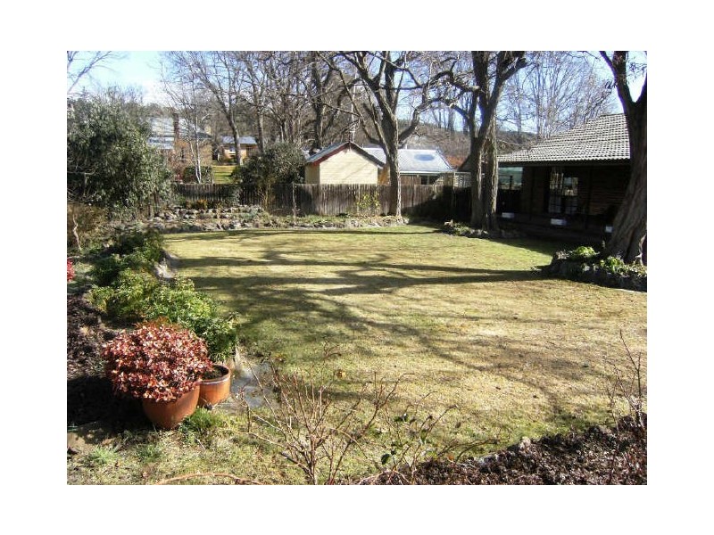 16 Kerwan Street, Cooma NSW 2630