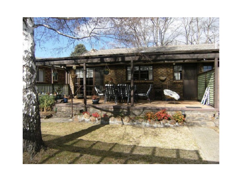 16 Kerwan Street, Cooma NSW 2630