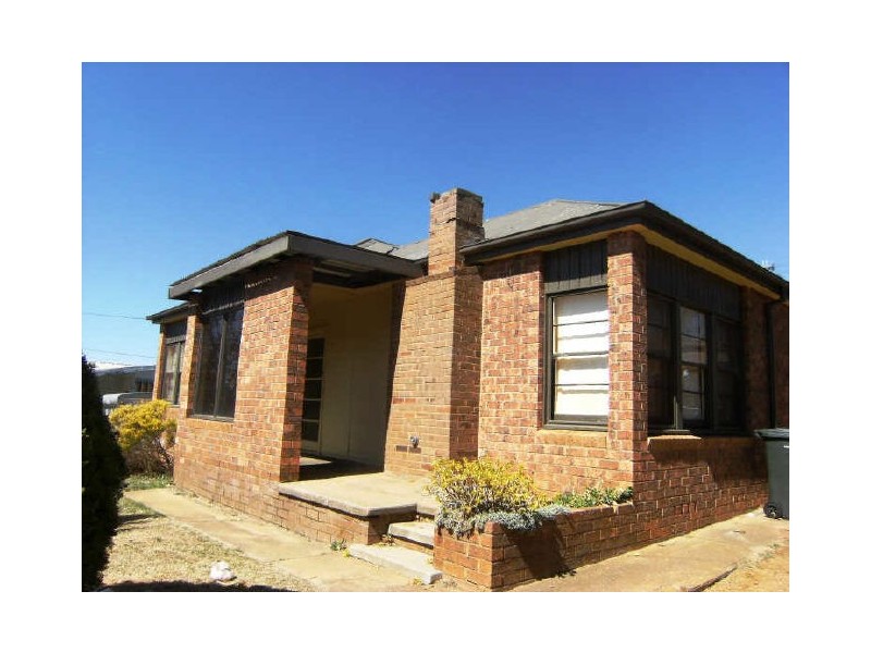 5 Walla Street, Cooma NSW 2630
