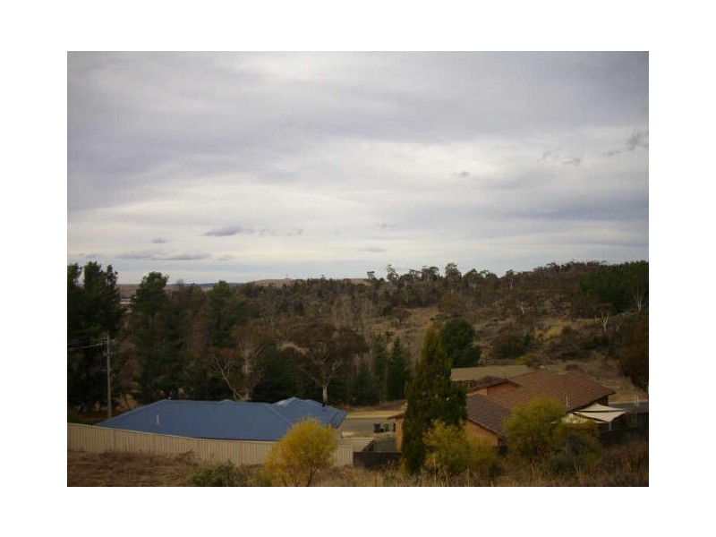 14 Stratos Place, Cooma NSW 2630