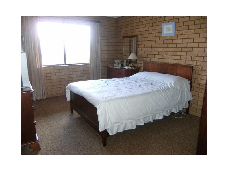 29 Tulong Avenue, Cooma NSW 2630