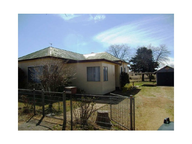 12 Wangie Street, Cooma NSW 2630