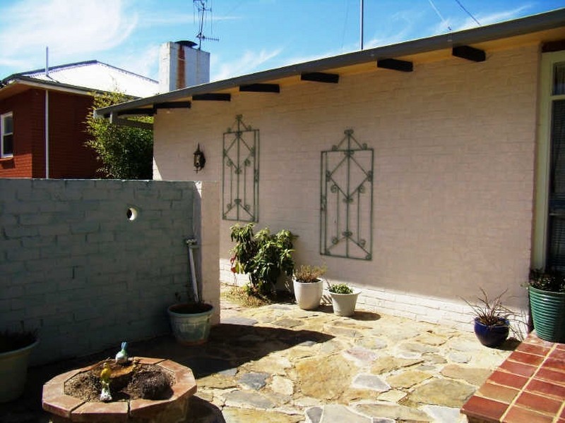 34 Crisp Street, Cooma NSW 2630