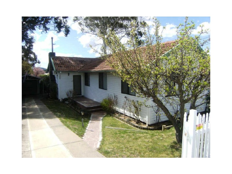 5 Nyora Street, Cooma NSW 2630