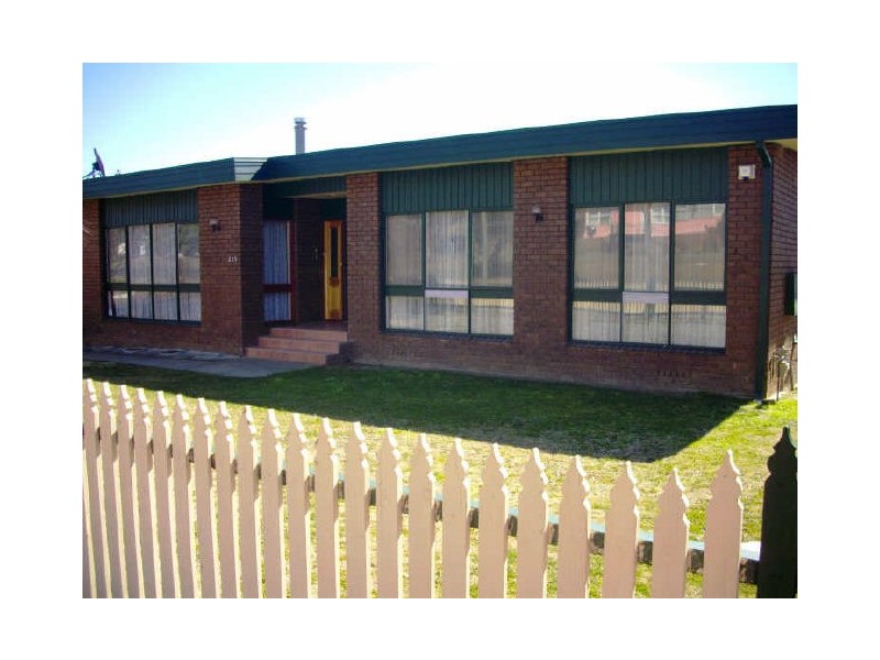 235 Sharp Street, Cooma NSW 2630