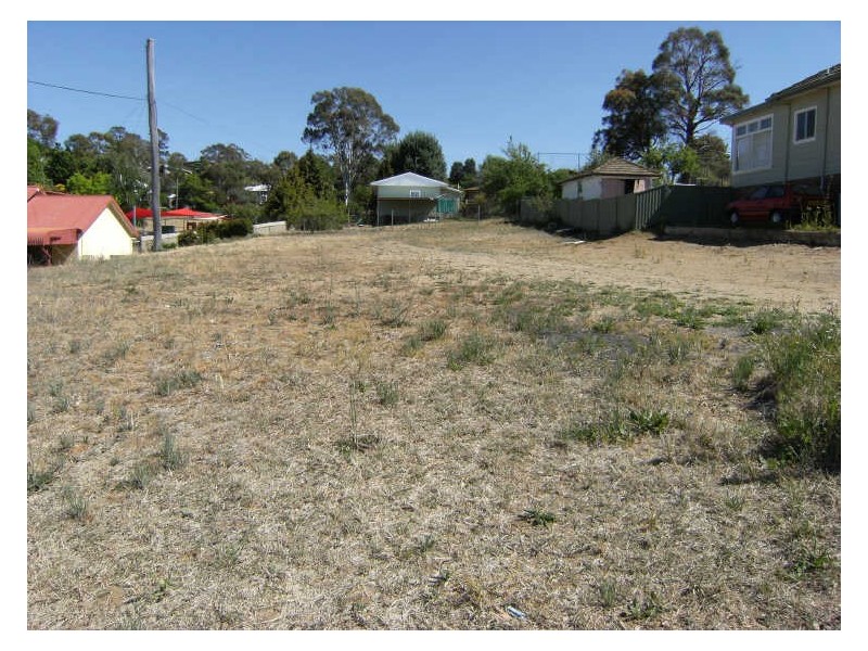 27 Harris Str, Cooma NSW 2630