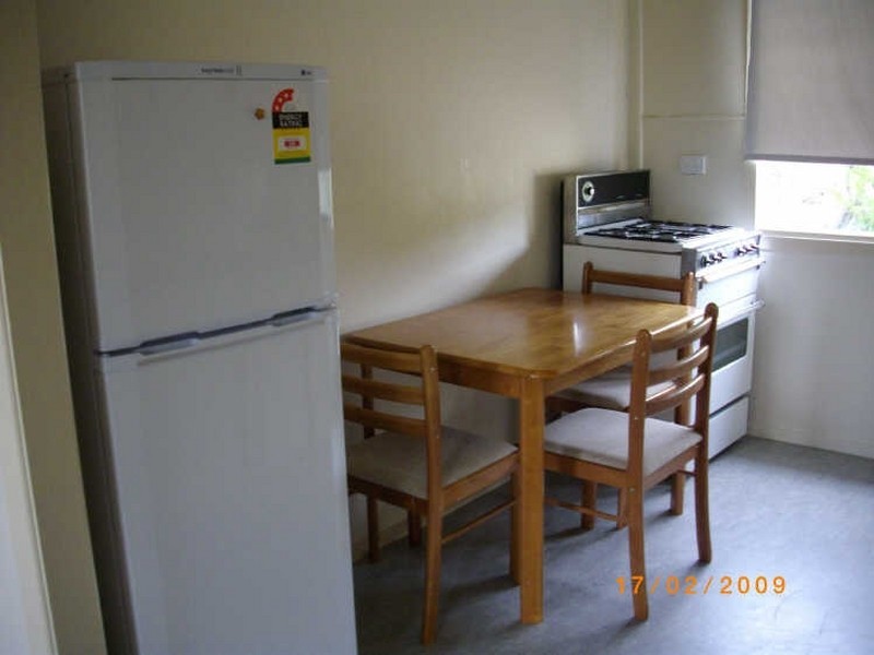 11 Amos Street, Cooma NSW 2630