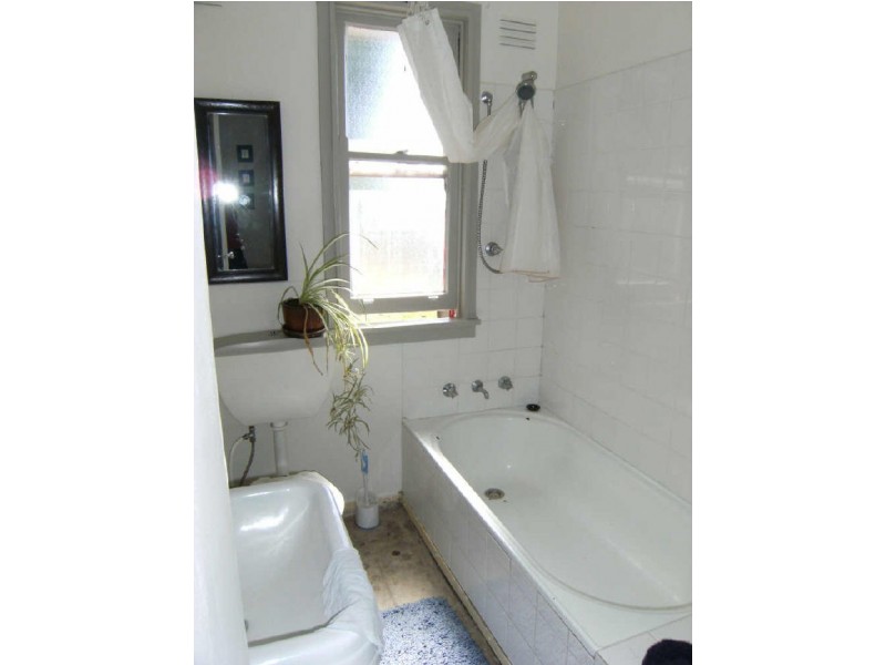 69 Cromwell street, Cooma NSW 2630