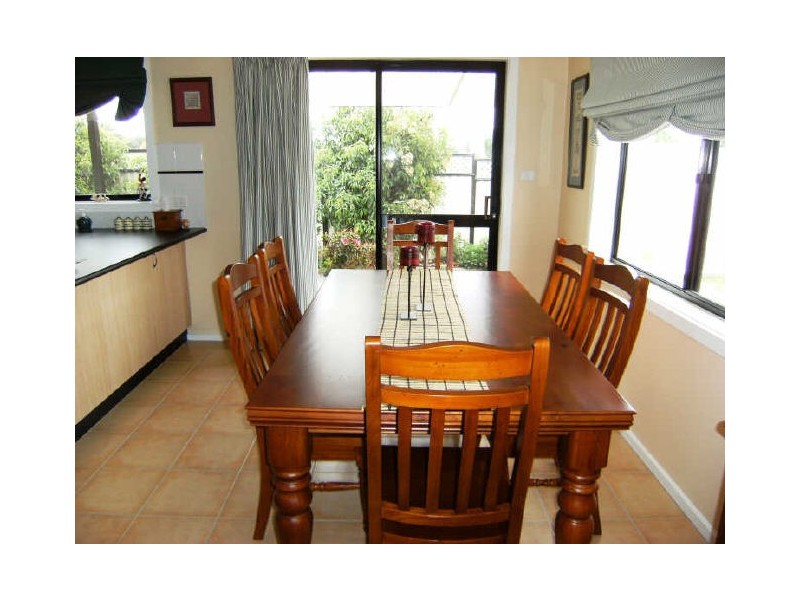 1/2 Monaro Avenue, Cooma NSW 2630