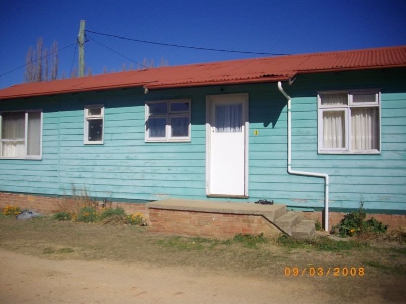 18 Mulach Street, Cooma NSW 2630