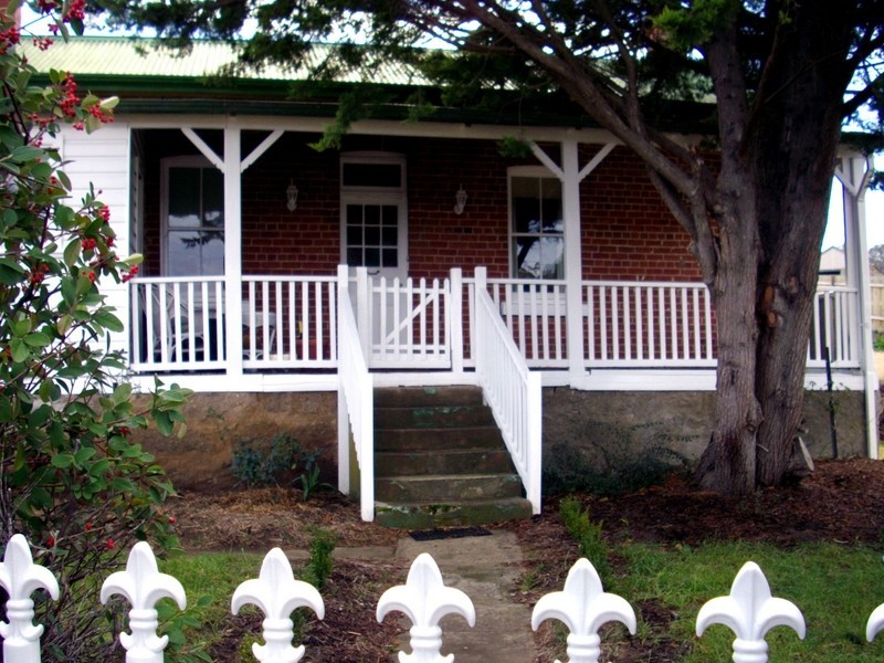 1 Mulach Street, Cooma NSW 2630