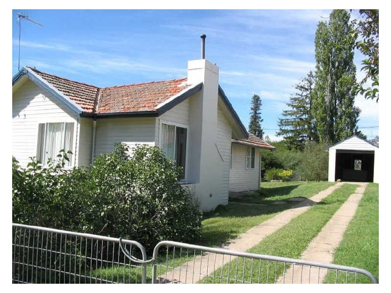 78 Orana Avenue, Cooma NSW 2630