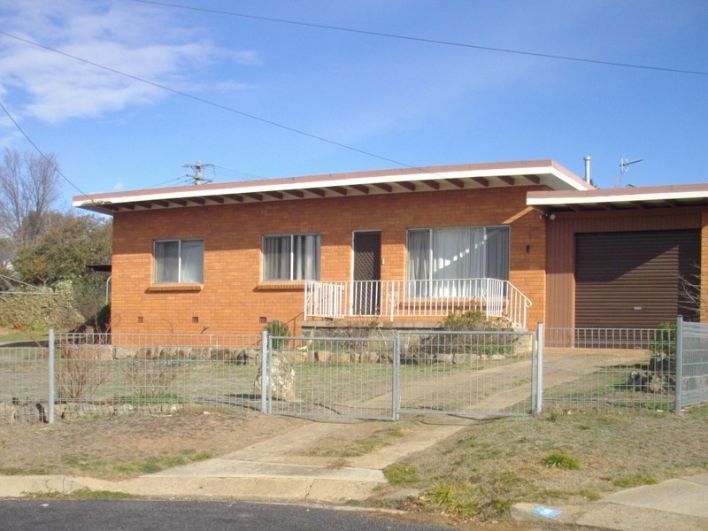 3 Betts Street, Cooma NSW 2630