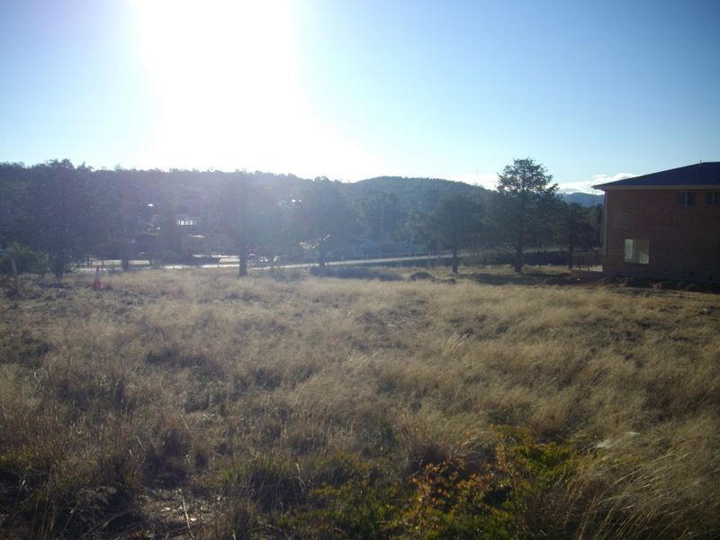 11 East Camp Drive, Cooma NSW 2630