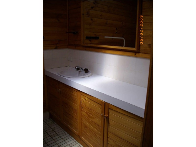 16 Kiah Street, Cooma NSW 2630