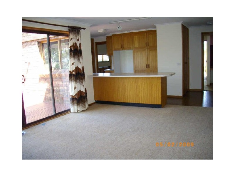 16 Kiah Street, Cooma NSW 2630