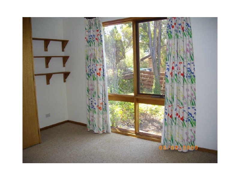 16 Kiah Street, Cooma NSW 2630