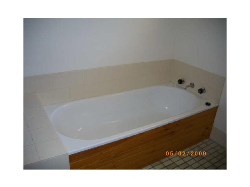 16 Kiah Street, Cooma NSW 2630