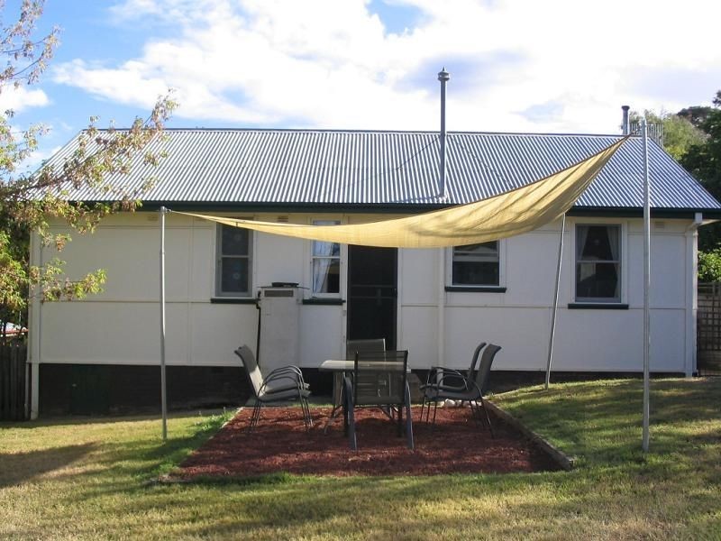 59 Cromwell Street, Cooma NSW 2630