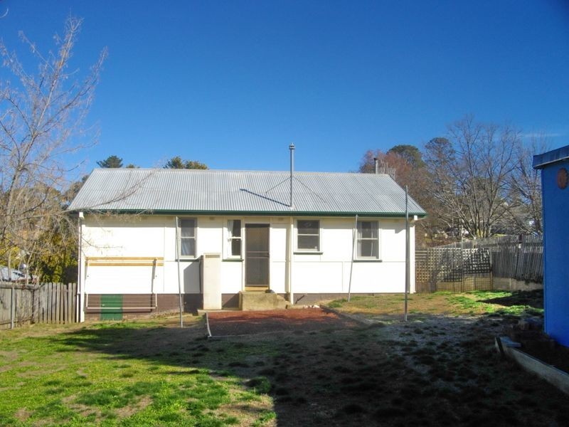 59 Cromwell Street, Cooma NSW 2630