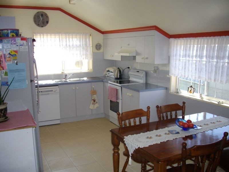 12 Jerrang Avenue, Cooma NSW 2630