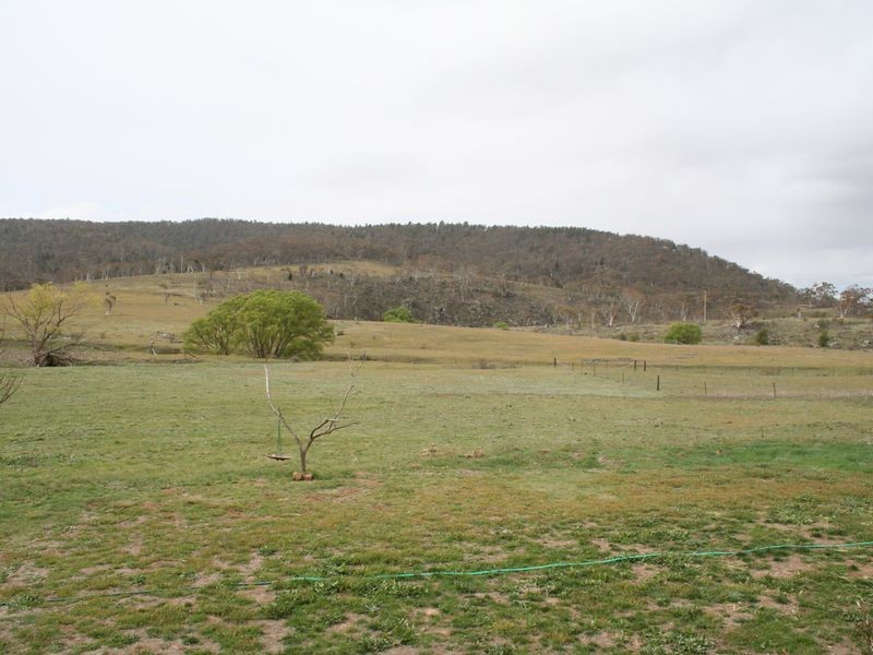 37 Snowy Creek Avenue, Cooma NSW 2630
