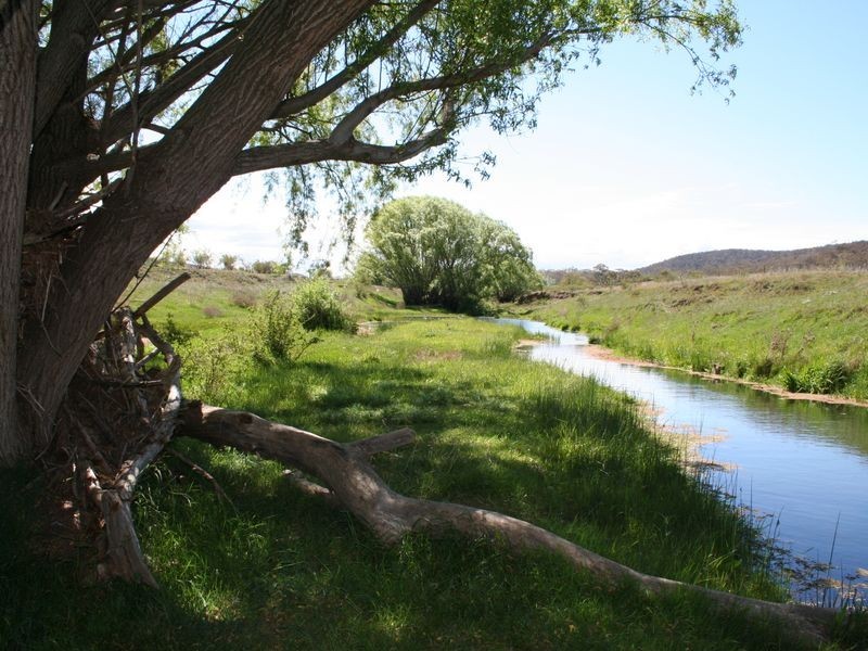 37 Snowy Creek Avenue, Cooma NSW 2630
