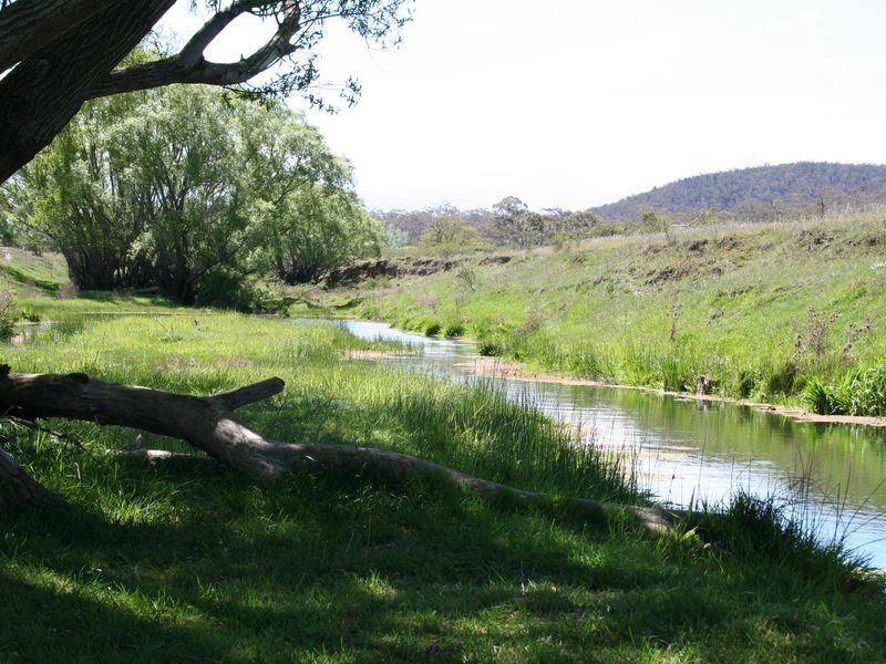 37 Snowy Creek Avenue, Cooma NSW 2630