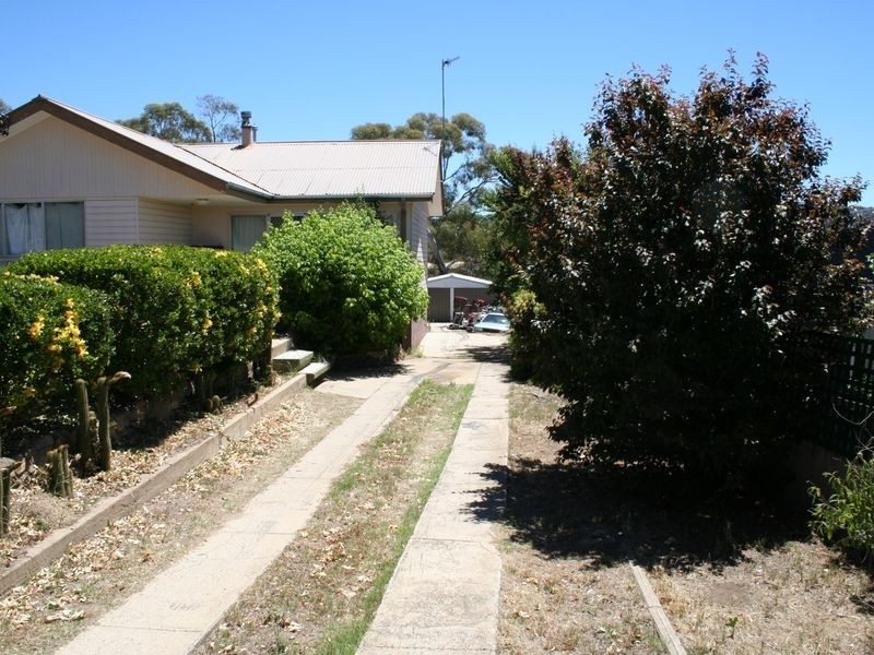 17 Chapman Street, Cooma NSW 2630