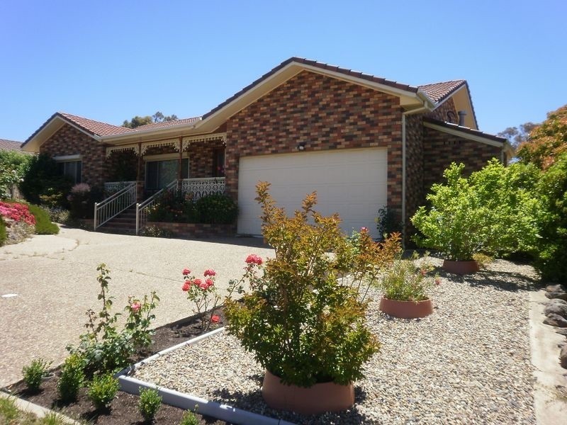 17 Tulong Avenue, Cooma NSW 2630