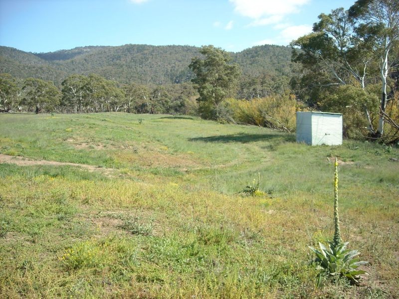 283 Murrells road, Bunyan NSW 2630
