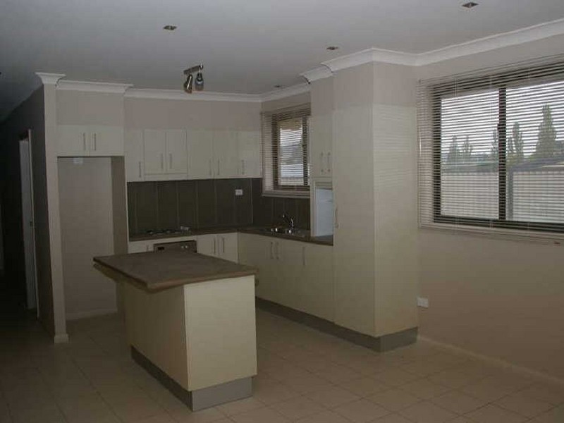 1 Kunama Close, Berridale NSW 2628