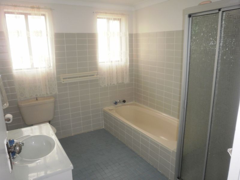 11 Waggun street, Cooma NSW 2630