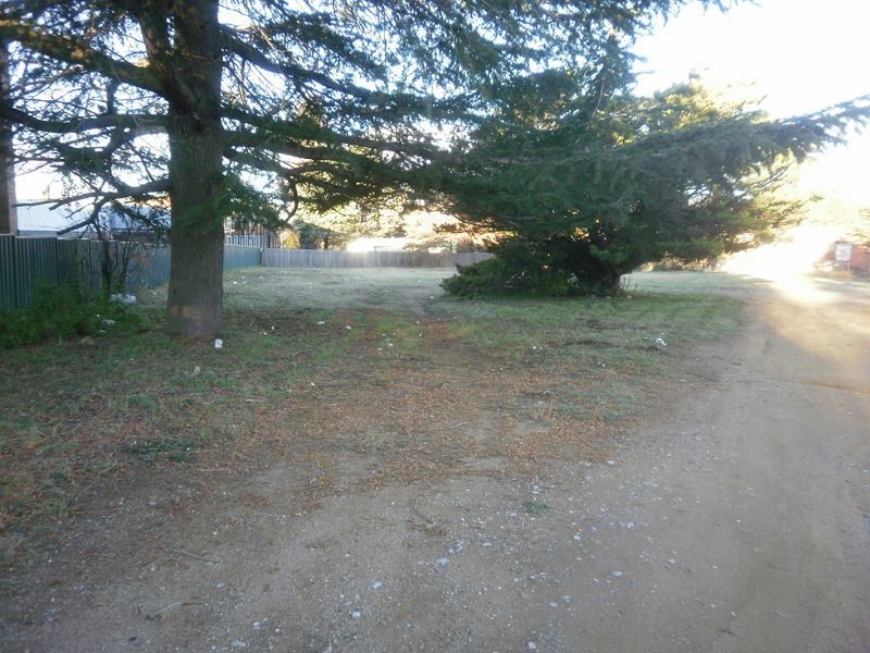 12 Yulin Avenue, Cooma NSW 2630