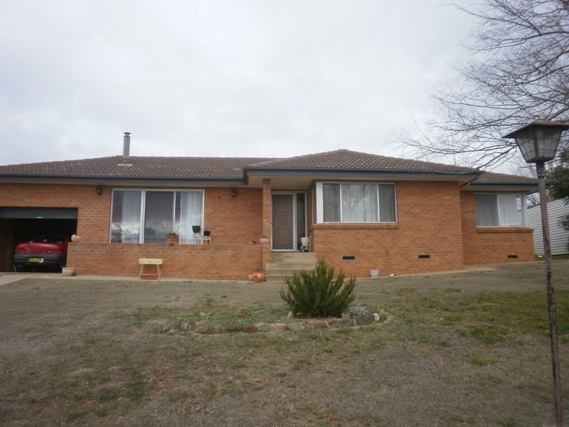 34 Woolalla Street, Cooma NSW 2630