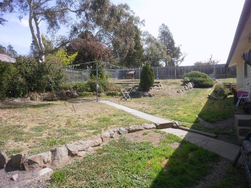 8 Attunga place, Cooma NSW 2630