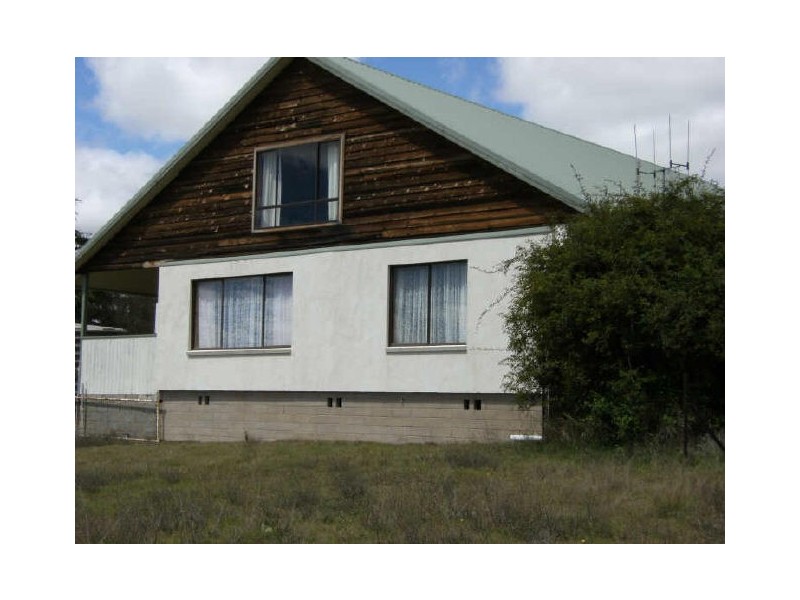 106 Snowy Mountains Highway, Cooma NSW 2630