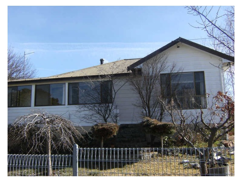 27 Druitt Street, Adaminaby NSW 2629