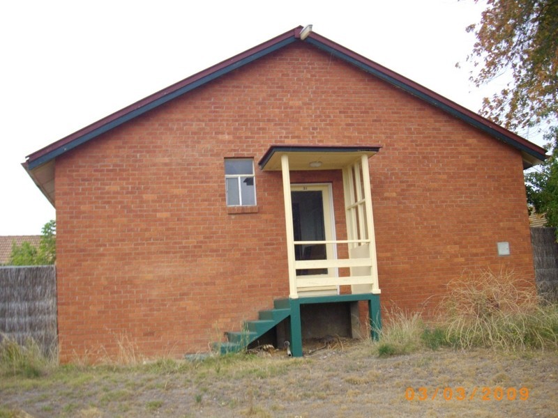1 Yulin Ave, Cooma NSW 2630