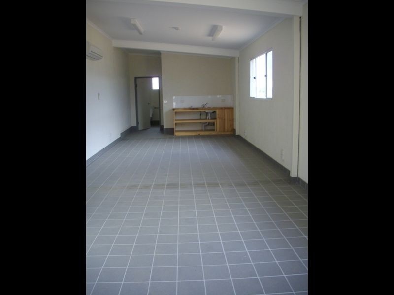 18 Holland Road, Polo Flat NSW 2630