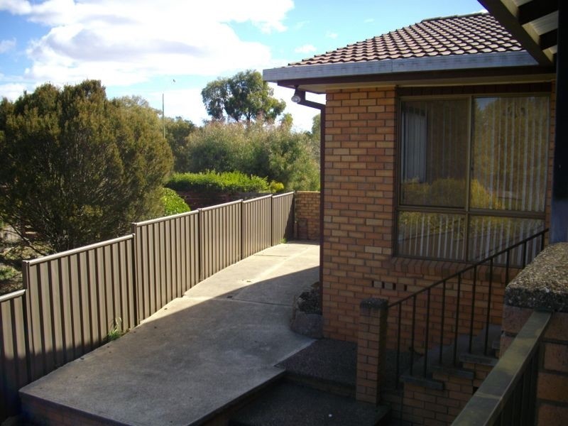 9 Tulong Avenue, Cooma NSW 2630
