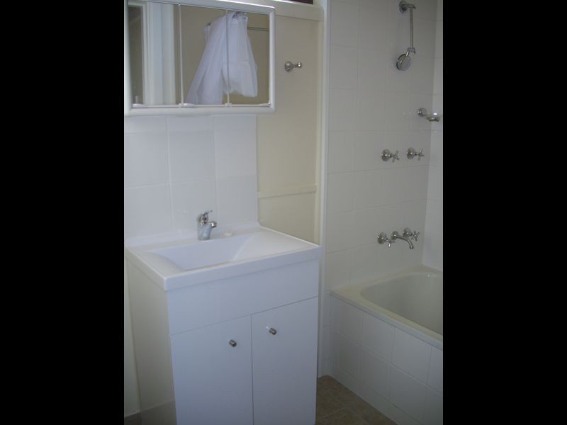 2/7 Victoria Street, Cooma NSW 2630